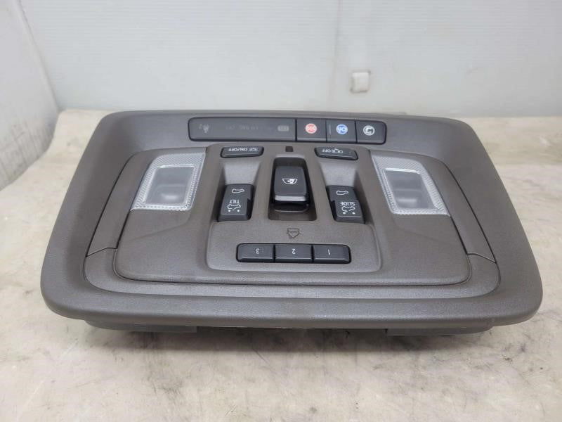 2020 SIERRA150 OVERHEAD CONSOLE WITH SUNROOF & HOME 1918 - image 3