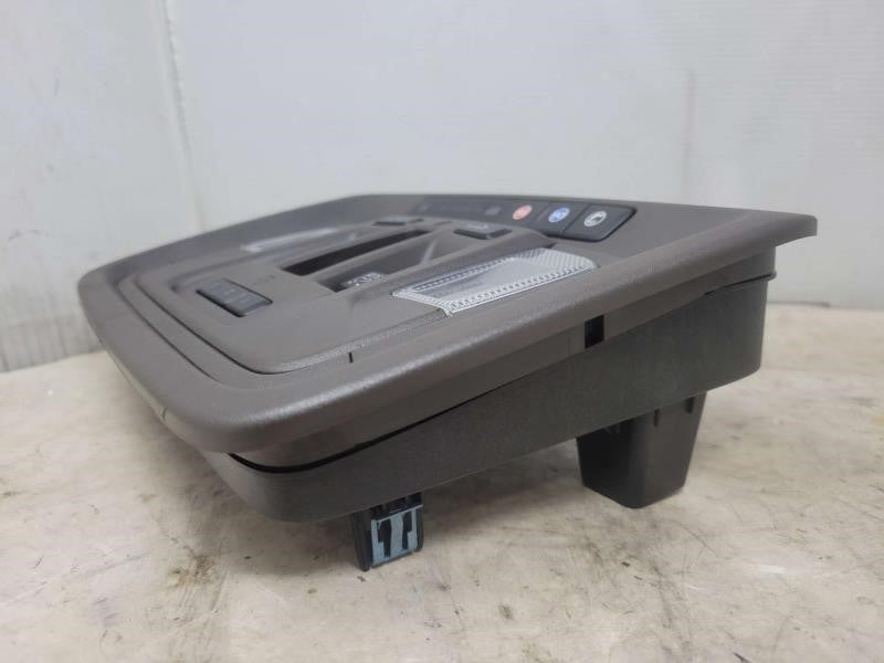 2020 SIERRA150 OVERHEAD CONSOLE WITH SUNROOF & HOME 1918 - image 4