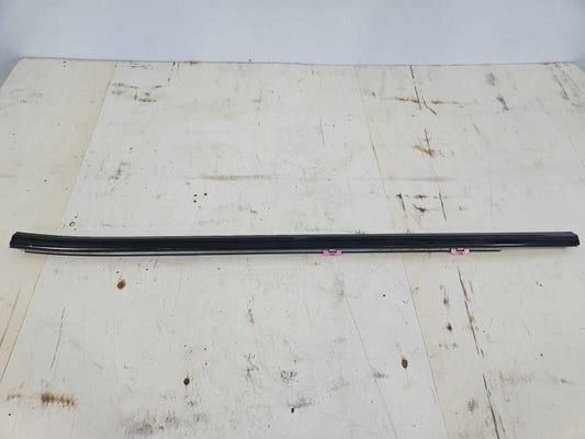 2020 SIERRA150 LH DRIVER FRONT DOOR BELT WINDOW REV 1944 - image 1