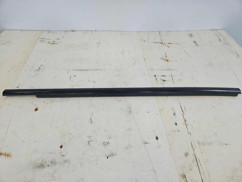 2020 SIERRA150 LH DRIVER FRONT DOOR BELT WINDOW REV 1944 - image 4