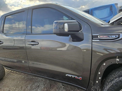 2019 SIERRA150 RH PASSENGER FRONT DOOR SCORPION MET 1953 - image 15