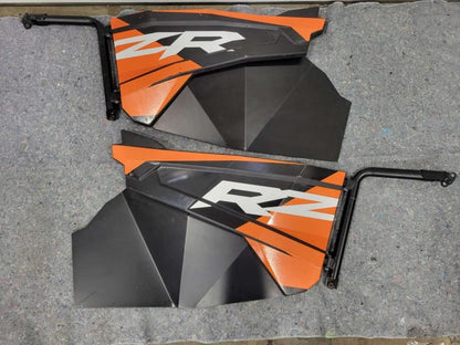 2020 POLUTV LH RH FRONT DOORS WITH METAL LOWER C 196 - image 1