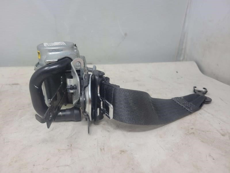 2019 ESCALAESV LH DRIVER FRONT SEAT BELT RETRACTOR 2076 - image 6