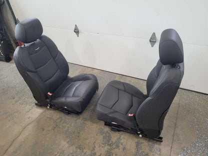 2016 ESCALADE FRONT SEATS, BLACK LEATHER, PAIR 33K 2090 - image 4