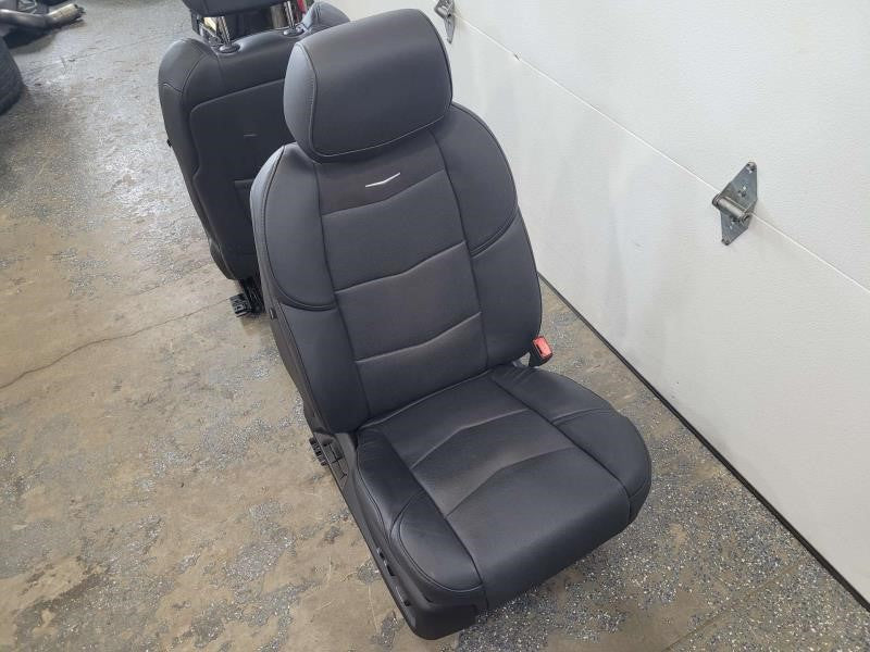 2016 ESCALADE FRONT SEATS, BLACK LEATHER, PAIR 33K 2090 - image 12