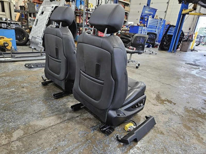 2019 ESCALAESV FRONT SEATS, BLACK LEATHER, POWER HE 2091 - image 10