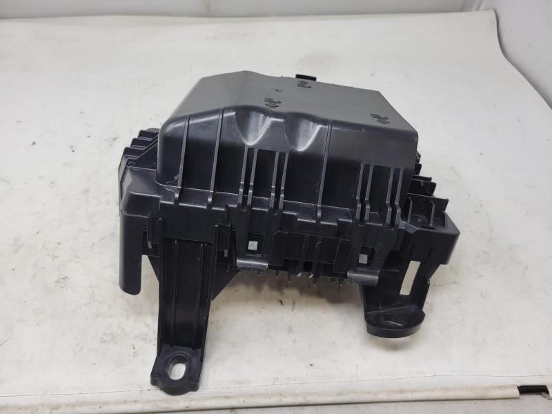 2015 YUKON 23200666 LH INTERIOR FUSE BOX JUNCTI 2096 - image 4