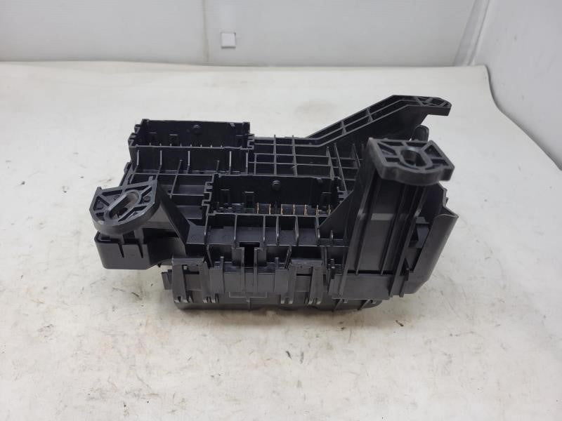 2015 YUKON 23200666 LH INTERIOR FUSE BOX JUNCTI 2096 - image 9
