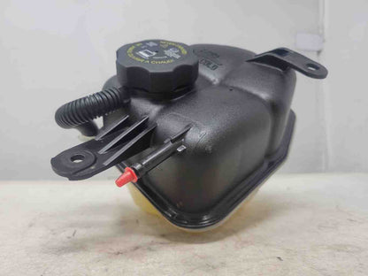 2010 CTS COOLANT OVERFLOW RESERVOIR TANK BOTT 2106 - image 1