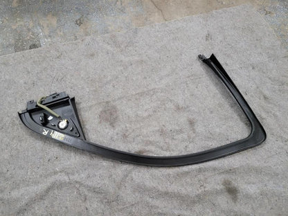 2018 ESCALAESV RH FRONT DOOR PANEL UPPER TRIM, BLAC 222 - image 4