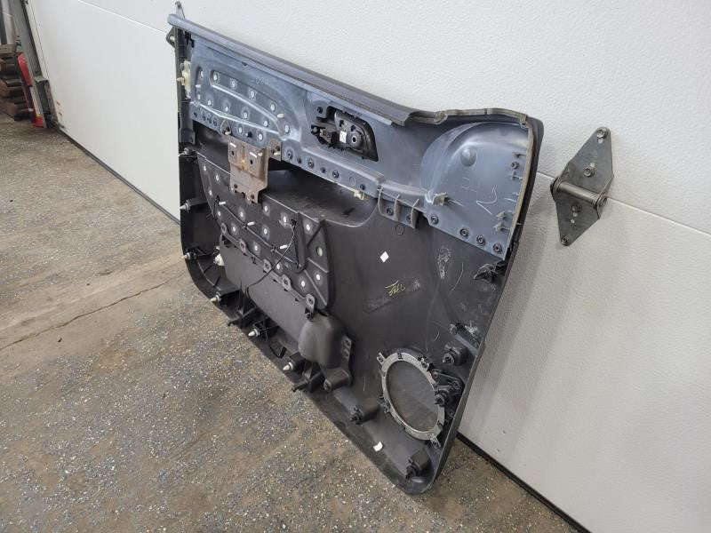 2007 EXT FRONT PASSENGER RH DOOR PANEL BLACK, 224 - image 7