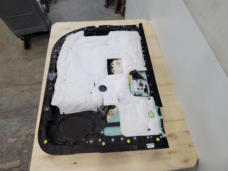 2017 SILVRDO15 RH PASSENGER FRONT DOOR PANEL, BLACK 230 - image 7