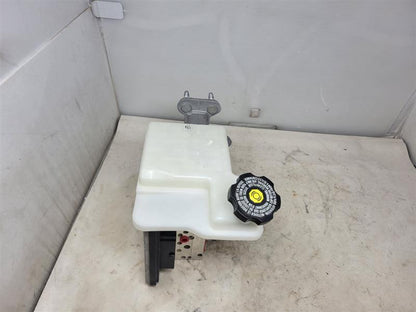 2019 SIERRA150 ABS BRAKE PUMP & MODULE 84600666 23502 - image 1