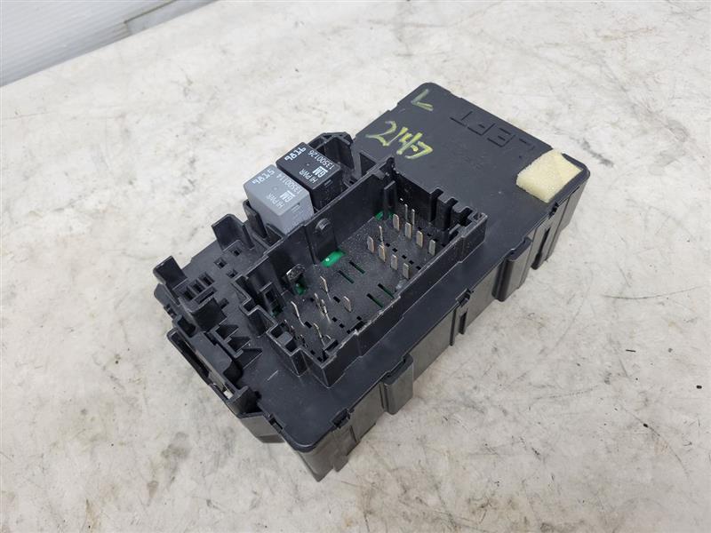 2017 SILVRDO15 LH DASH FUSE BOX 23459422 23620 - image 7