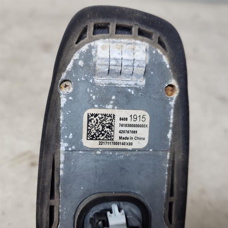 2018 SIERDEN15 SHARKFIN ANTENNA BLACK 84081915 23698 - image 7