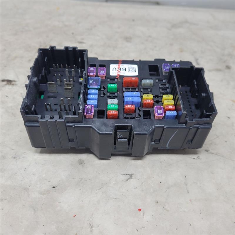 2018 SIERDEN15 RH DASH FUSE JUNCTION BOX 23443944 23724 - image 3