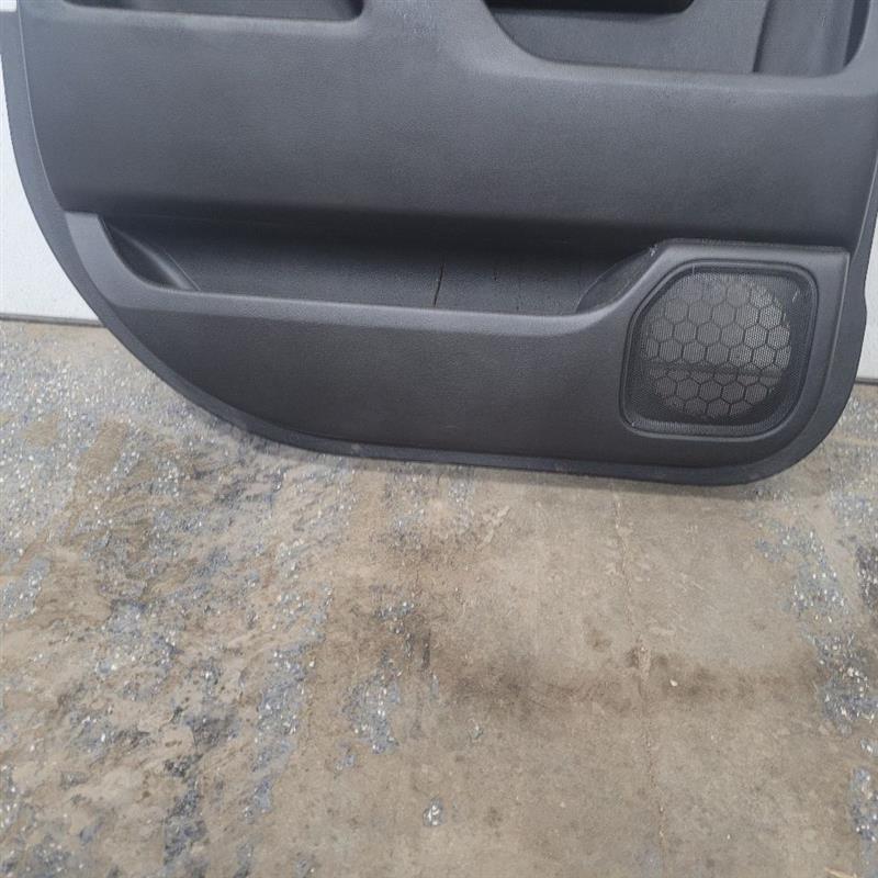 2018 SIERDEN15 LH CREW CAR DENALI REAR DOOR TRIM 23743 - image 4