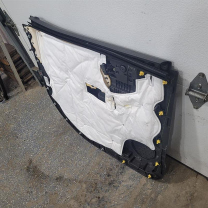 2018 SIERDEN15 RH CREW CAR DENALI REAR DOOR TRIM 23744 - image 5