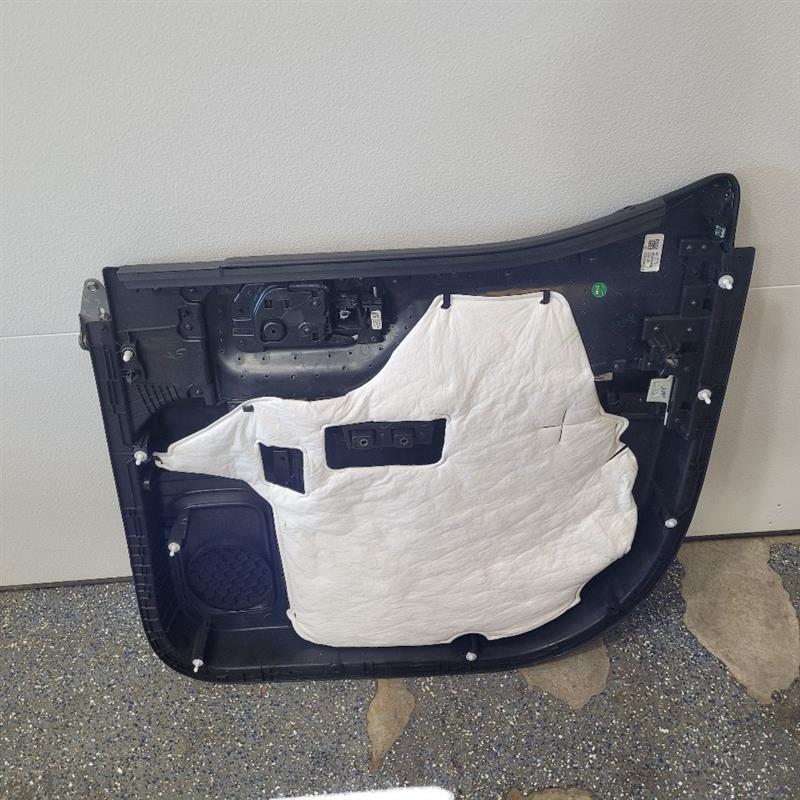 2020 SIERRA150 LH DRIVER REAR DOOR TRIM PANEL AT4 23764 - image 6