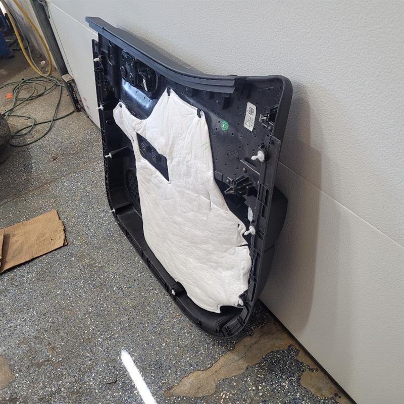 2020 SIERRA150 LH DRIVER REAR DOOR TRIM PANEL AT4 23764 - image 8