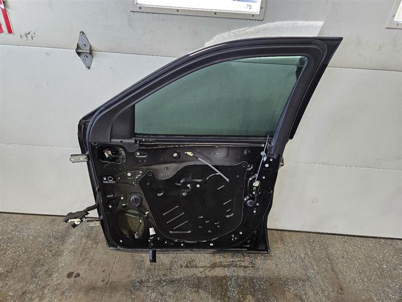 2020 SIERRA150 RH FRONT DOOR BLACK 5S.5 SCRATCH 23767 - image 12