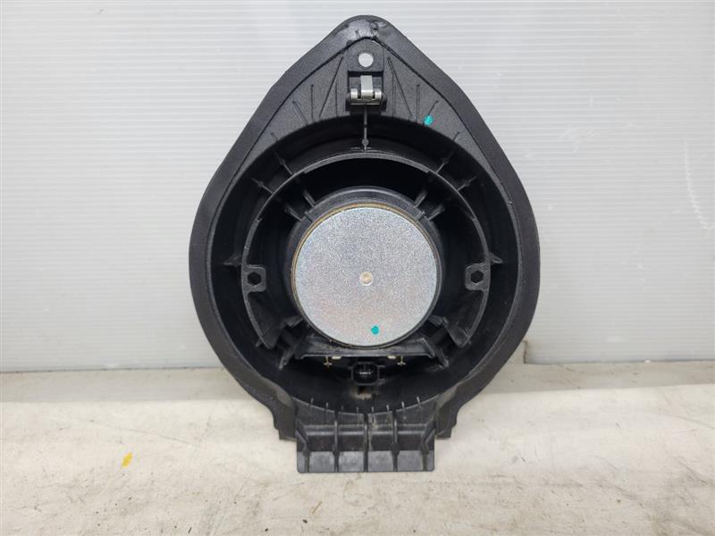 2020 SIERRA150 REAR DOOR BOSE SPEAKER 84709306 23820 - image 6