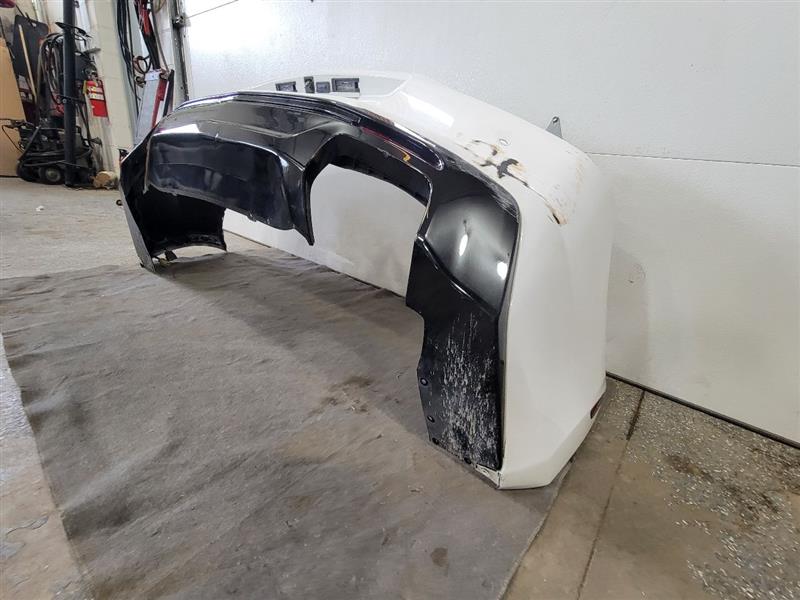 2016 CAMARO WHITE, TORN & SCUFFED, NEEDS REPAIR 23917 - image 6