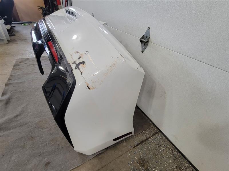 2016 CAMARO WHITE, TORN & SCUFFED, NEEDS REPAIR 23917 - image 9