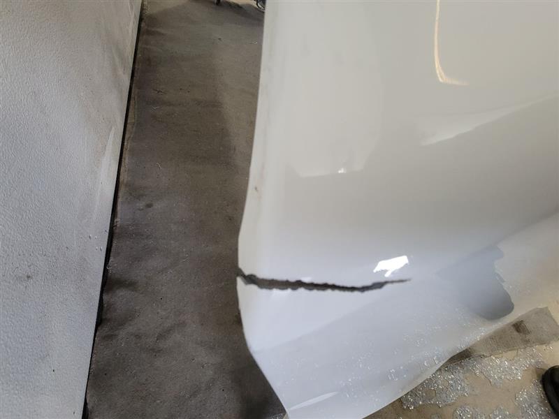 2016 CAMARO WHITE, TORN & SCUFFED, NEEDS REPAIR 23917 - image 14