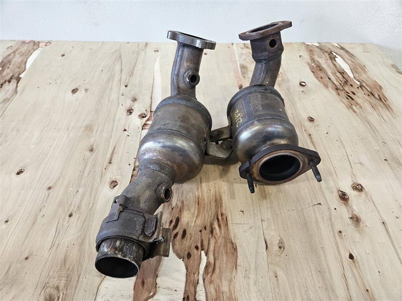 2018 CAMARO EXHAUST Y PIPE PAIR LH RH 24118 - image 1