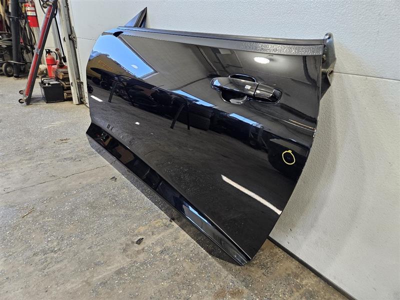 2018 CAMARO LH DOOR BLACK MEET KETTLE 1 TINYDING 24134 - image 5