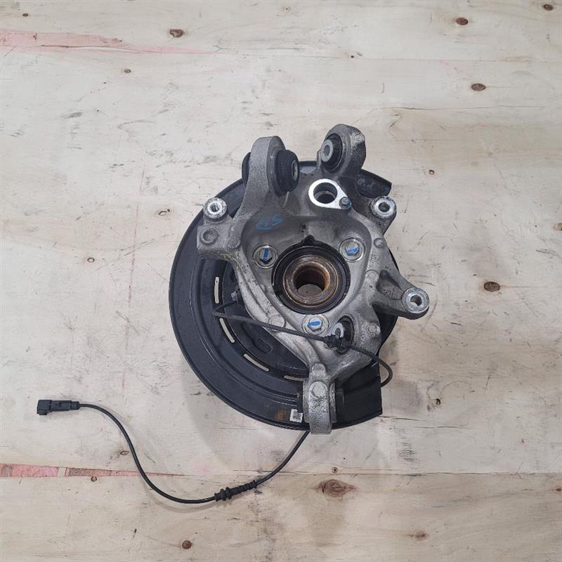 2018 CAMARO RH REAR SS 1LE SPINDLE & HUB 24140 - image 7