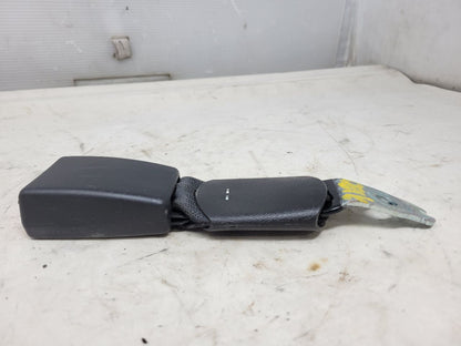 2018 CAMARO REAR SEAT BELT BUCKLE 84002412 LH RH 24174 - image 4