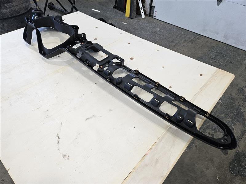 2018 CAMARO DASH CLUSTER RADIO BEZEL WITH START 24193 - image 9