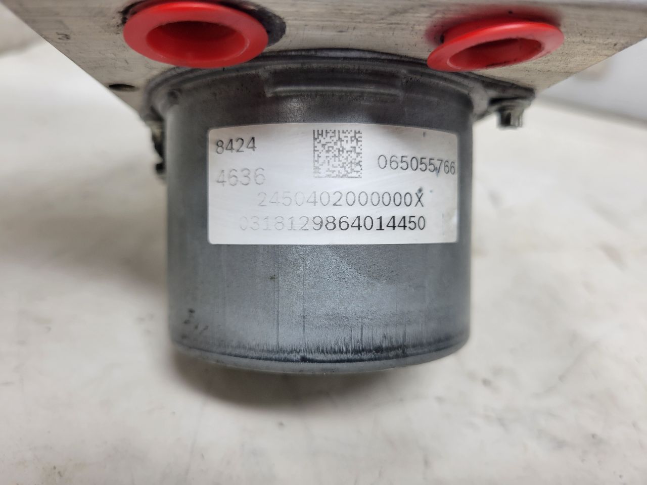 2018 CAMARO ABS PUMP & MODULE 1LE SS 84244636 24201 - image 10