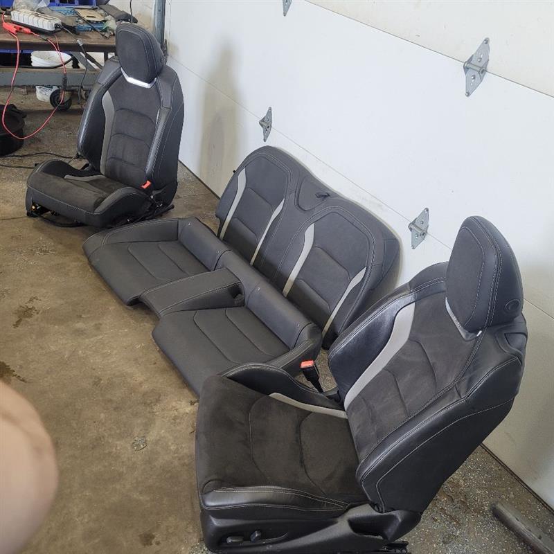 2018 CAMARO SS 1LE RECARO SEATS FRONT REAR SUEDE 24229 - image 2
