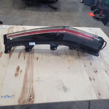 2017 ESCALADE OEM PASSENGER TAIL LIGHT 24242 - image 3