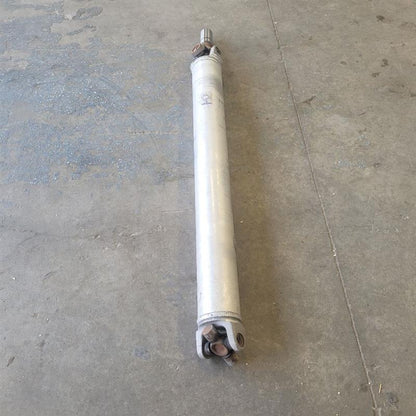 2017 ESCALADE 4WD REAR DRIVESHAFT AA4P 23251188 24276 - image 3