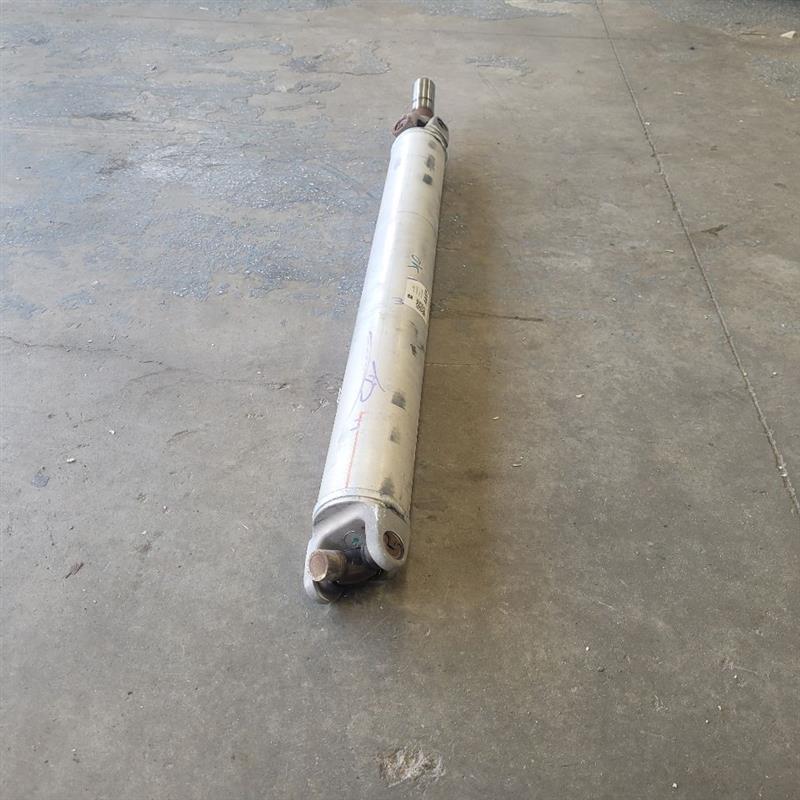 2017 ESCALADE 4WD REAR DRIVESHAFT AA4P 23251188 24276 - image 6