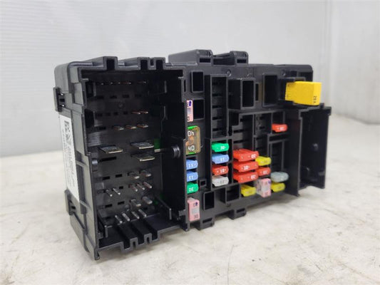 2017 ESCALADE RH DASH FUSE BOX JUNCTION 23418064 24325 - image 2