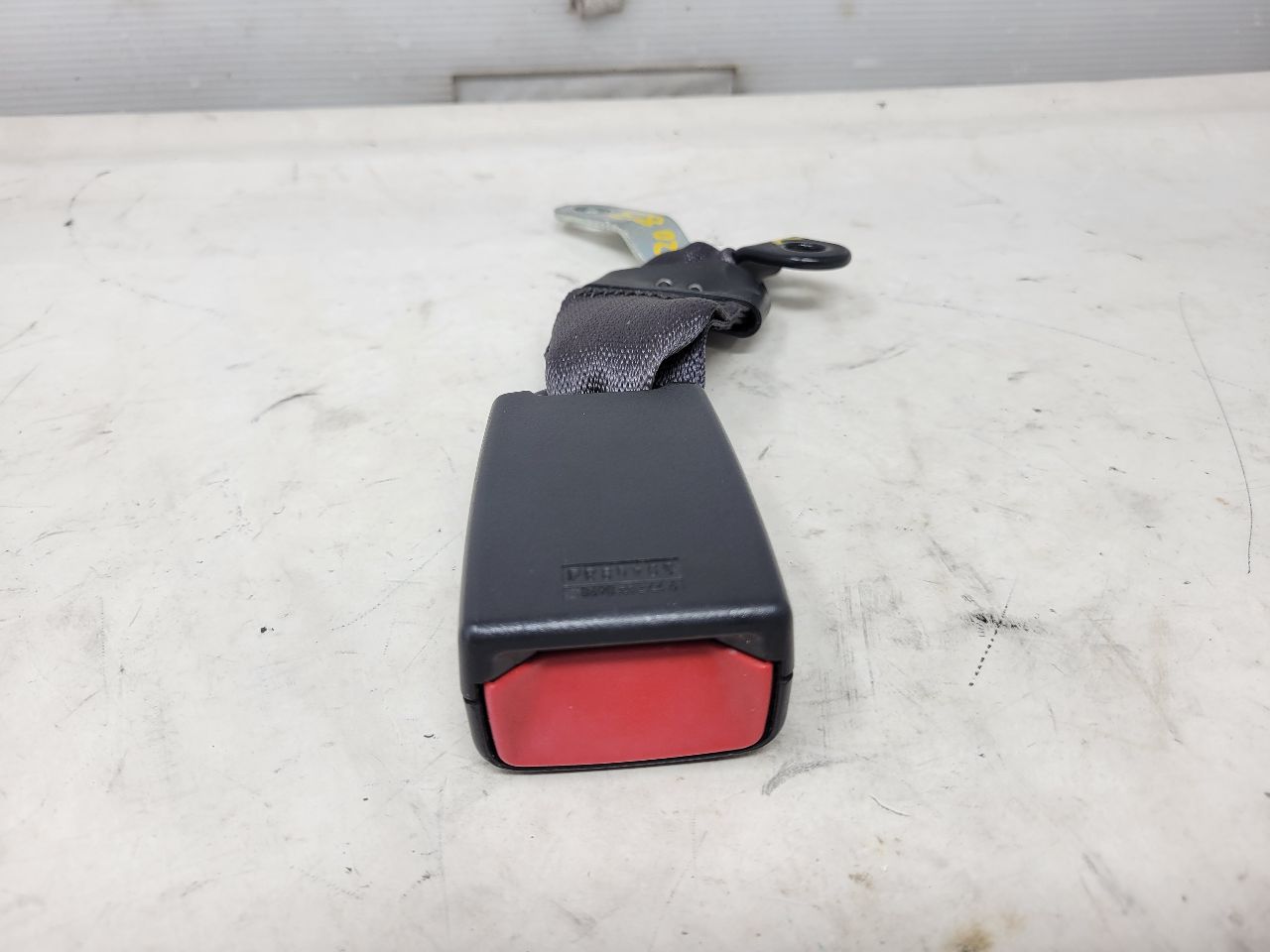 2009 YUKON LH DRIVER REAR SEAT BELT BUCKLE 24368 - image 10