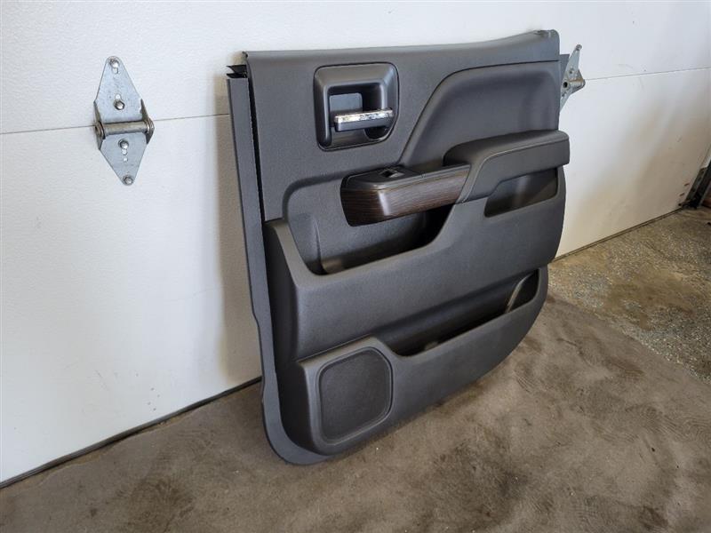 2018 SIERDEN15 RH REAR DOOR PANEL CREW CAB DENALI 24400 - image 3