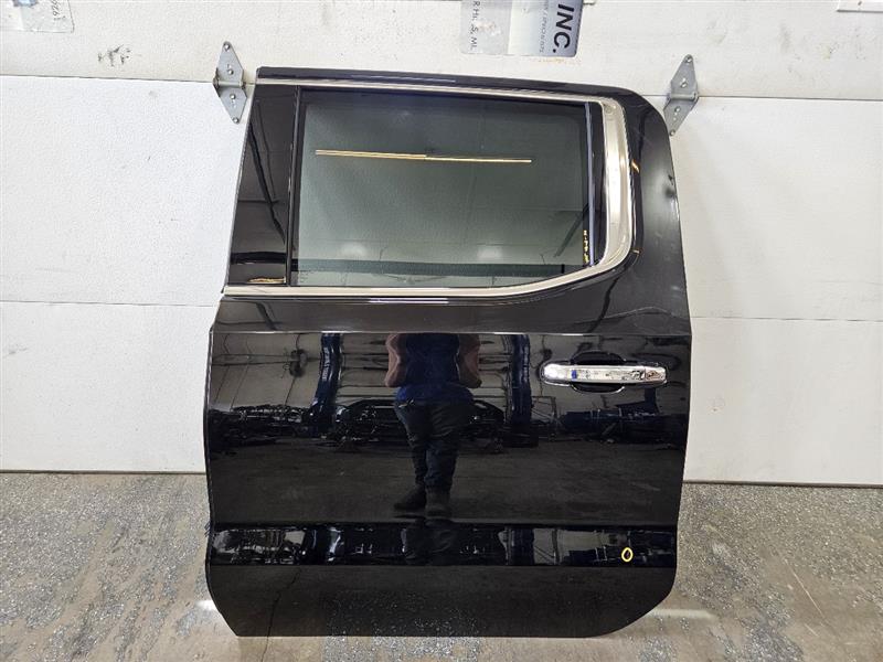 2020 SIERDEN15 LH CREW CAB DOOR BLACK GBA/8555 24489 - image 1
