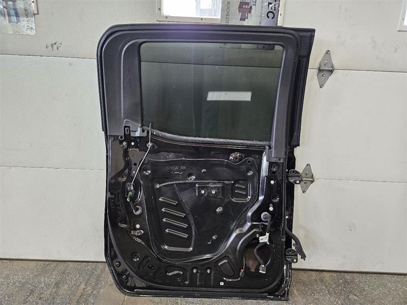 2020 SIERDEN15 LH CREW CAB DOOR BLACK GBA/8555 24489 - image 10