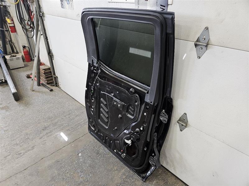 2020 SIERDEN15 LH CREW CAB DOOR BLACK GBA/8555 24489 - image 11