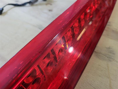 2009 ESCALAESV 3RD BRAKE LIGHT LAMP TESTED 24495 - image 6
