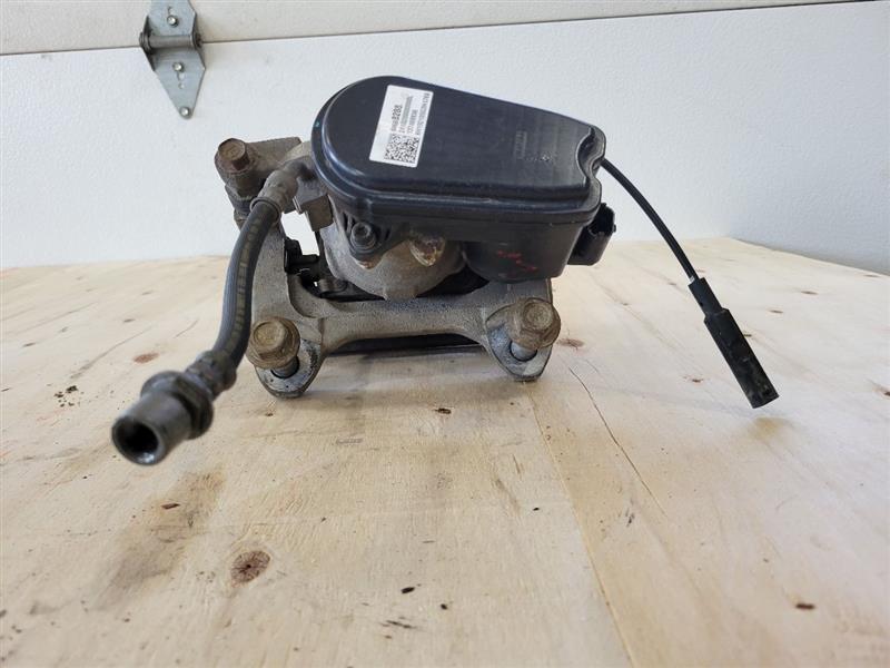 2020 SIERDEN15 LH DRIVER REAR CALIPER & BRACKET 24500 - image 7