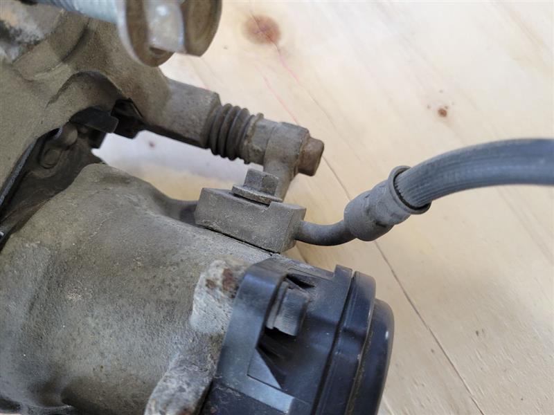 2020 SIERDEN15 LH DRIVER REAR CALIPER & BRACKET 24500 - image 13