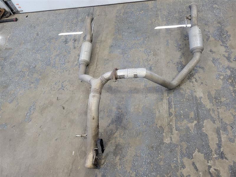 2020 SIERDEN15 6.2L EXHAUST DUAL OUTLET TAIL PIPES 24512 - image 1
