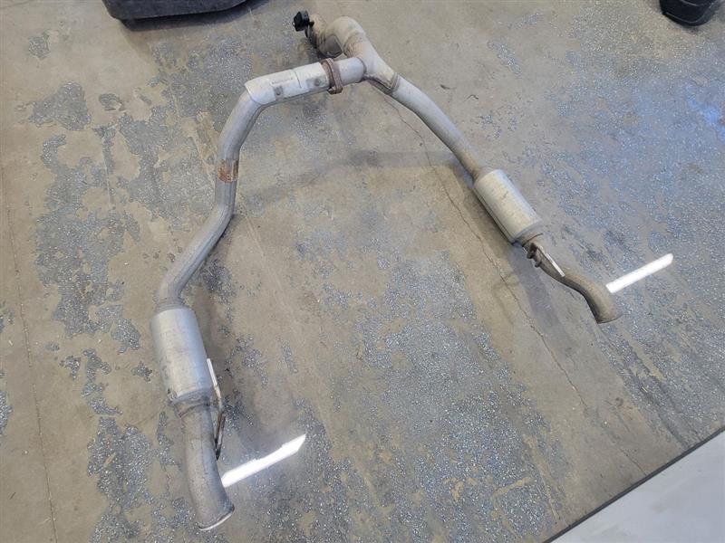 2020 SIERDEN15 6.2L EXHAUST DUAL OUTLET TAIL PIPES 24512 - image 4